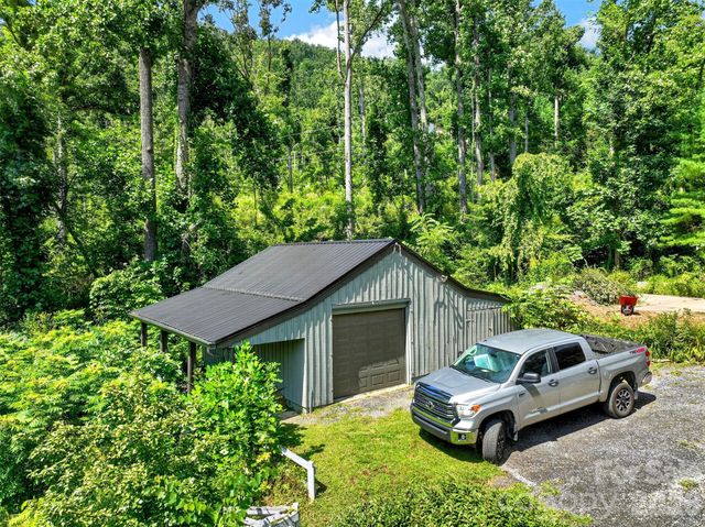 299 Webb Cove Road, Asheville, NC 28804