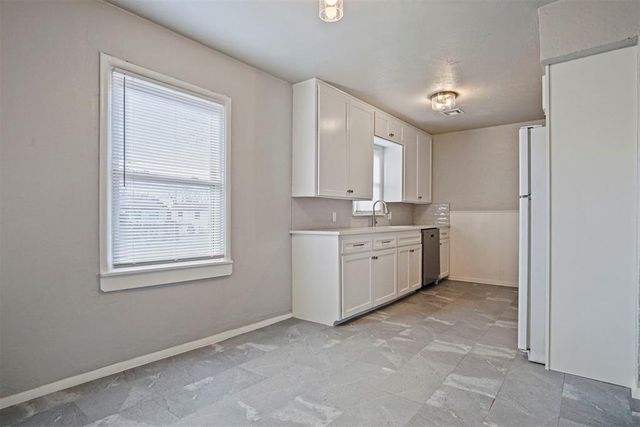 3004 SE 18th Place, Del City, OK 73115