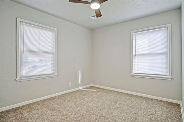 3004 SE 18th Place, Del City, OK 73115