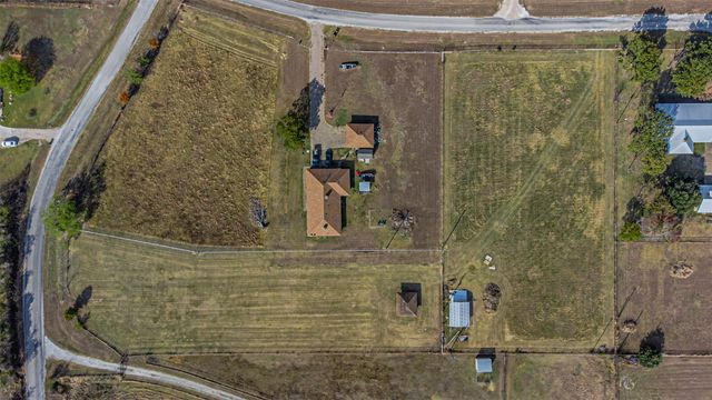 2121 Rock Creek Road, Crowley, TX 76036