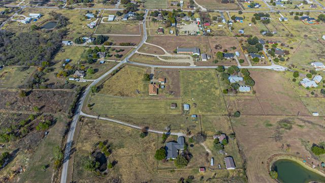 2121 Rock Creek Road, Crowley, TX 76036