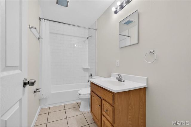 1202 Laredo Avenue, St Louis, MO 63138