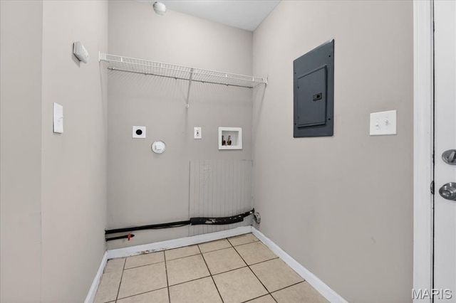 1202 Laredo Avenue, St Louis, MO 63138