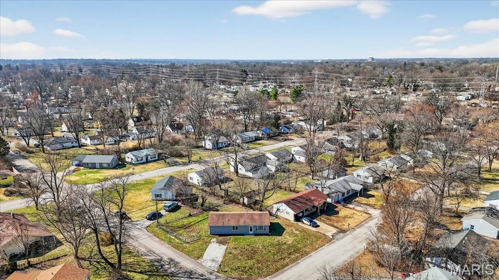 1202 Laredo Avenue, St Louis, MO 63138