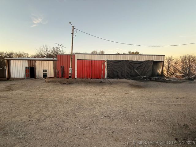 4455 N 428 Road, Pryor, OK 74361