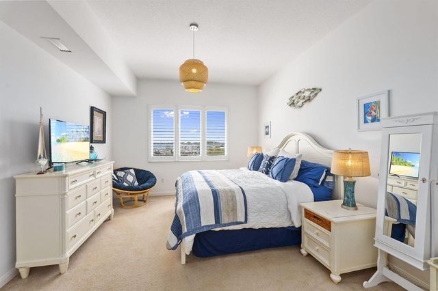 34 Harbour Isle Dr W 204, Fort Pierce, FL 34949