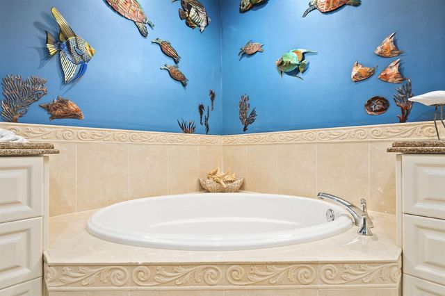 34 Harbour Isle Dr W 204, Fort Pierce, FL 34949
