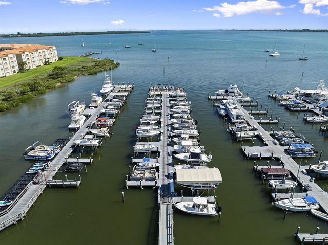 34 Harbour Isle Dr W 204, Fort Pierce, FL 34949