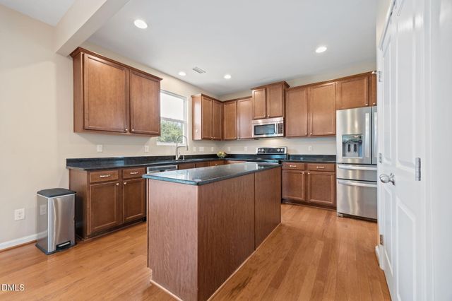 407 Glenview Lane, Durham, NC 27703