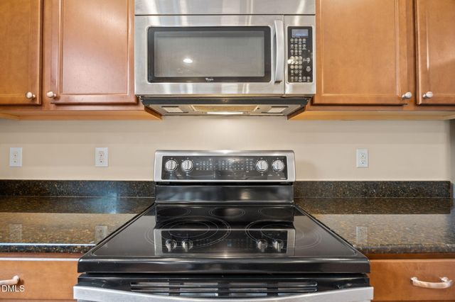 407 Glenview Lane, Durham, NC 27703