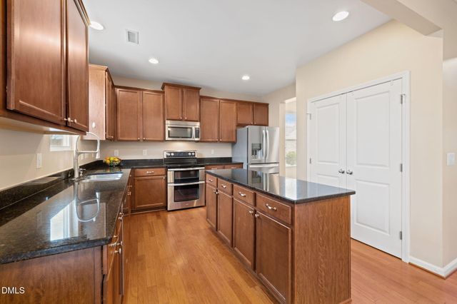 407 Glenview Lane, Durham, NC 27703