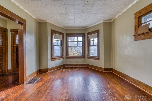 127 Iroquois Avenue, Dayton, OH 45405