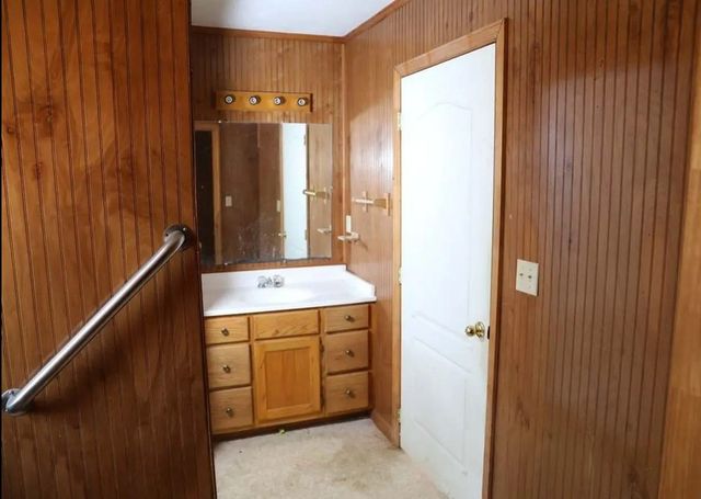 417 Lewis Rd, Mcminnville, TN 37110