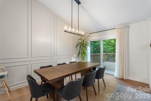 5904 Scots Bluff Drive, Charlotte, NC 28227