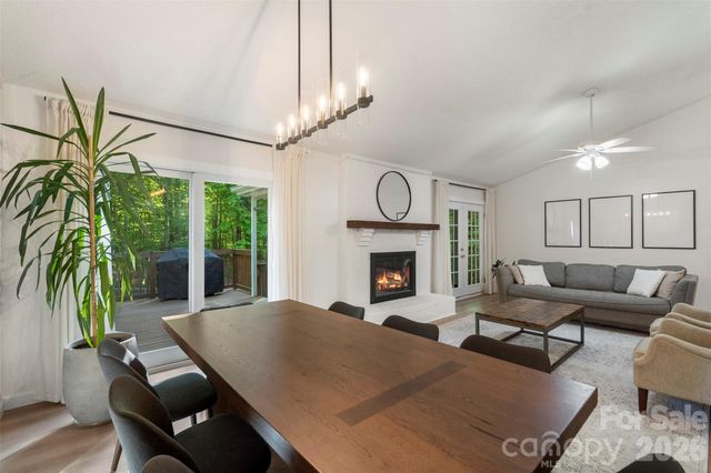 5904 Scots Bluff Drive, Charlotte, NC 28227