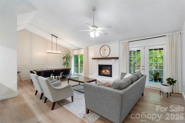 5904 Scots Bluff Drive, Charlotte, NC 28227