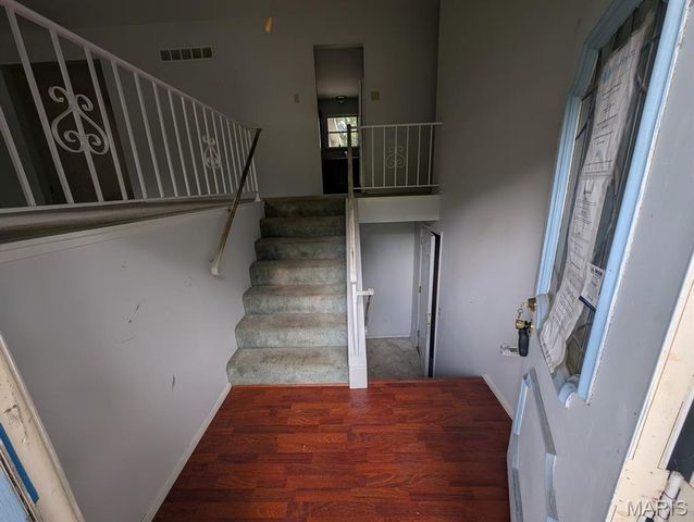 3200 Schaffner Drive, St Charles, MO 63301