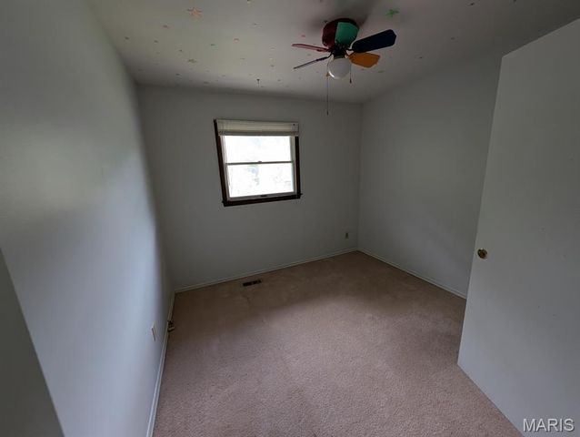 3200 Schaffner Drive, St Charles, MO 63301