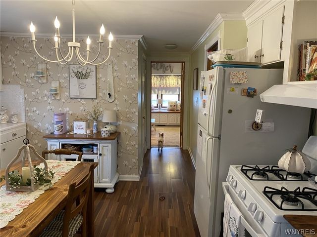 467 Aurora Street, Lancaster, NY 14086