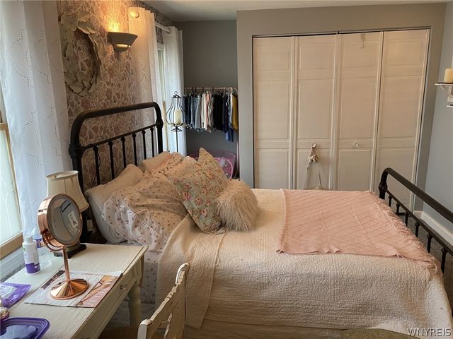 467 Aurora Street, Lancaster, NY 14086