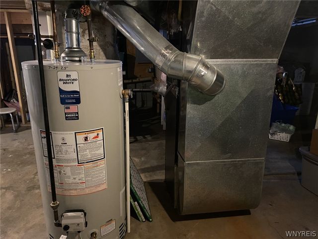 467 Aurora Street, Lancaster, NY 14086