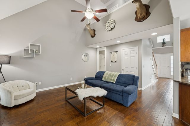 1062 Golf View Way, Spring Hill, TN 37174