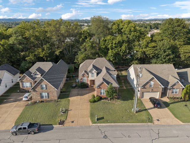 1062 Golf View Way, Spring Hill, TN 37174