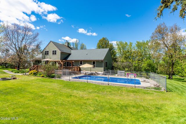 64 Hinkle Road, Poestenkill, NY 12140