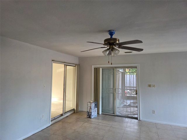 405 SW 79th Ter, North Lauderdale, FL 33068