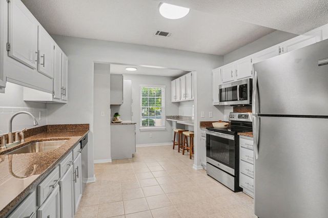 2026 Armory Drive, Mount Pleasant, SC 29466