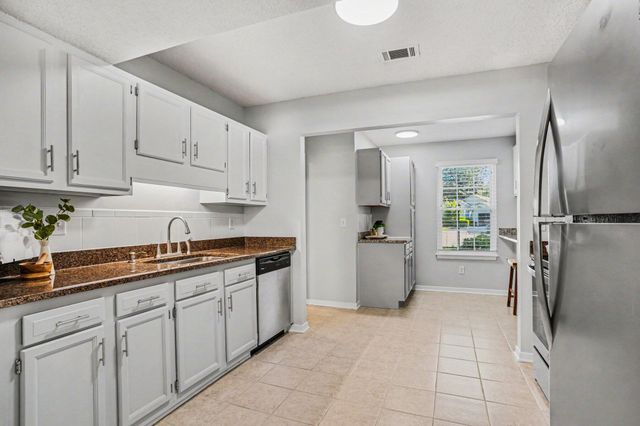 2026 Armory Drive, Mount Pleasant, SC 29466