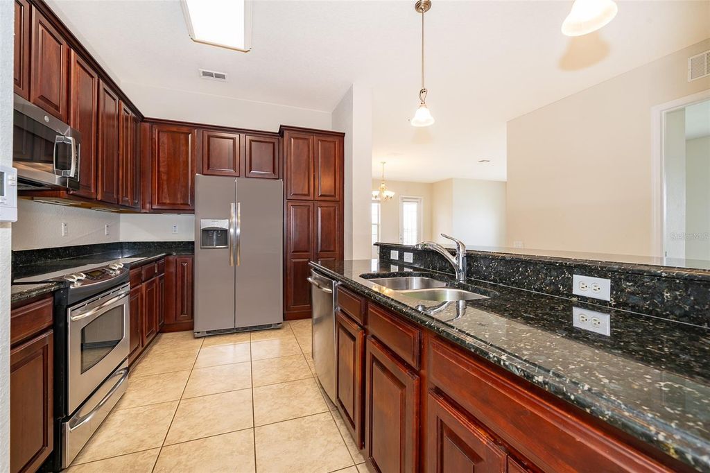 Image 16 of property listing at 3356 ROBERT TRENT JONES DRIVE 403, Orlando, FL 32835