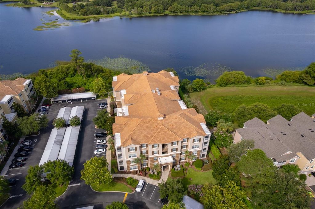 Image 4 of property listing at 3356 ROBERT TRENT JONES DRIVE 403, Orlando, FL 32835