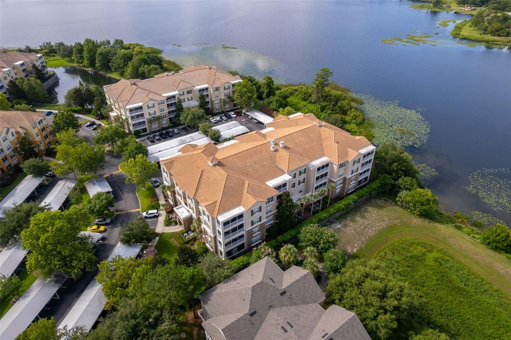 Image 5 of property listing at 3356 ROBERT TRENT JONES DRIVE 403, Orlando, FL 32835