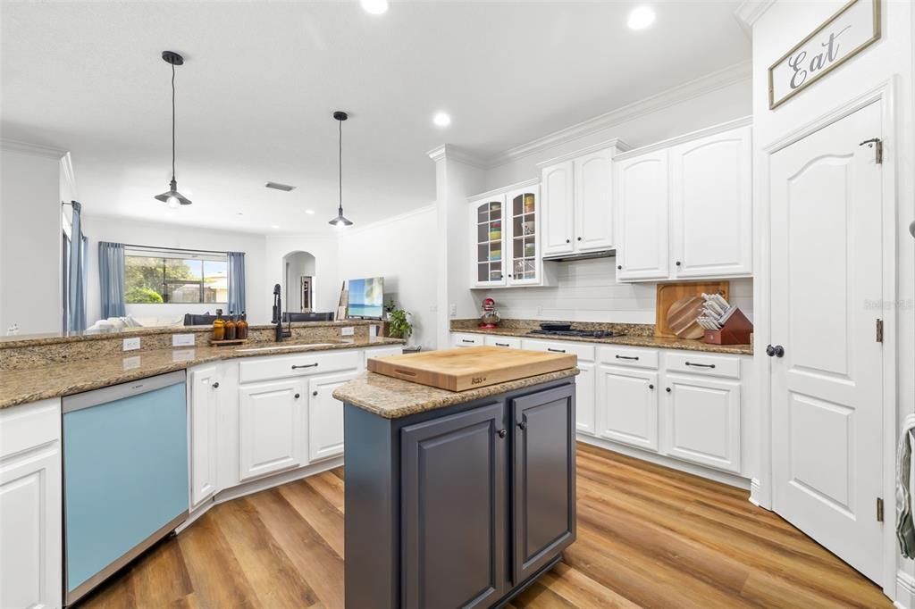 Image 28 of property listing at 6627 TURNSTONE LANE, Lakewood Ranch, FL 34202