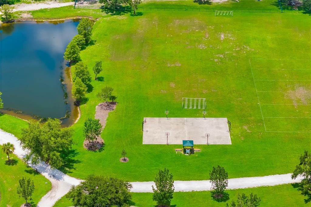 Image 63 of property listing at 6627 TURNSTONE LANE, Lakewood Ranch, FL 34202