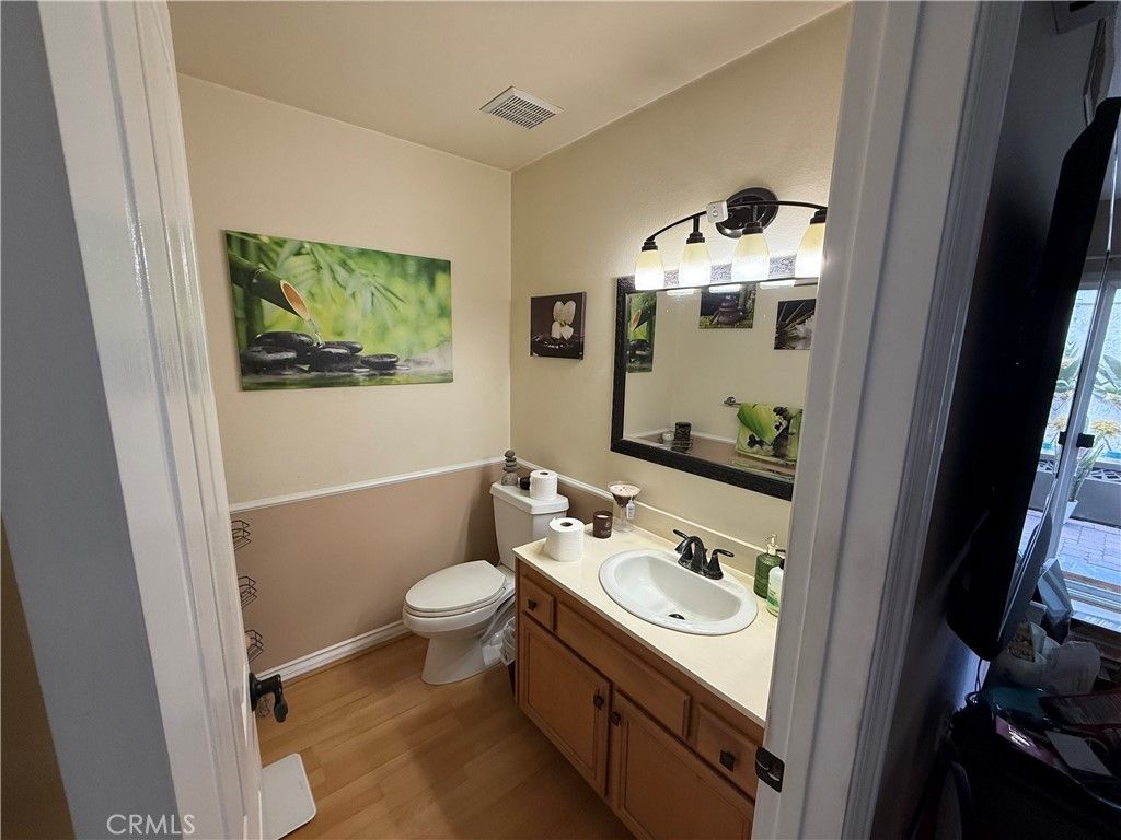 Image 23 of property listing at 14295 Suffolk, Westminster, CA 92683