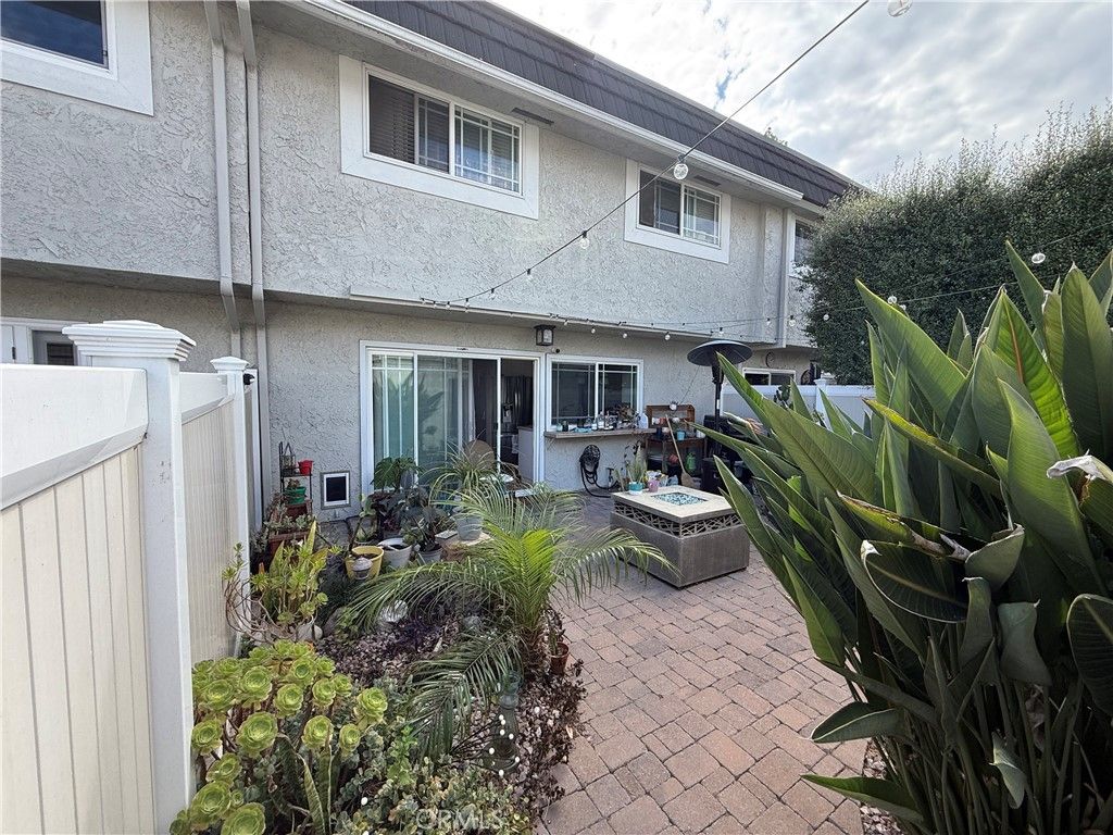 Image 7 of property listing at 14295 Suffolk, Westminster, CA 92683
