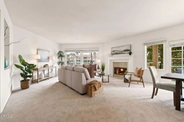 4229 Harbour Island Lane, Oxnard, CA 93035