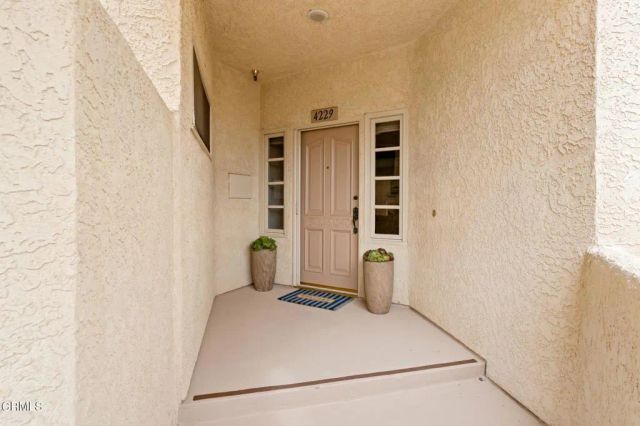 4229 Harbour Island Lane, Oxnard, CA 93035