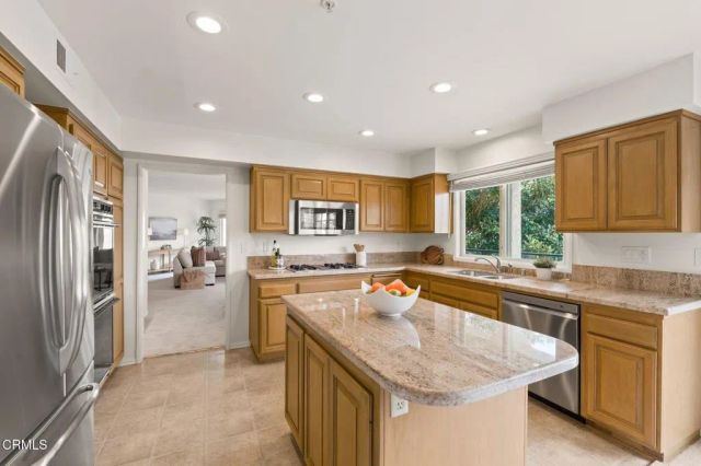4229 Harbour Island Lane, Oxnard, CA 93035