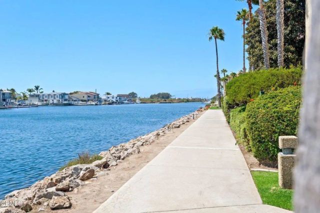 4229 Harbour Island Lane, Oxnard, CA 93035