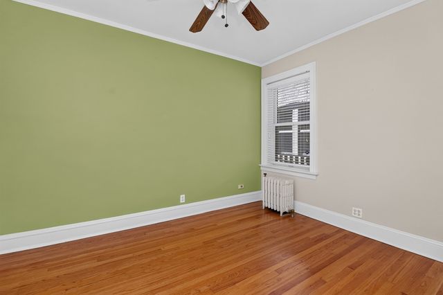 438 N Main Street N, Glen Ellyn, IL 60137