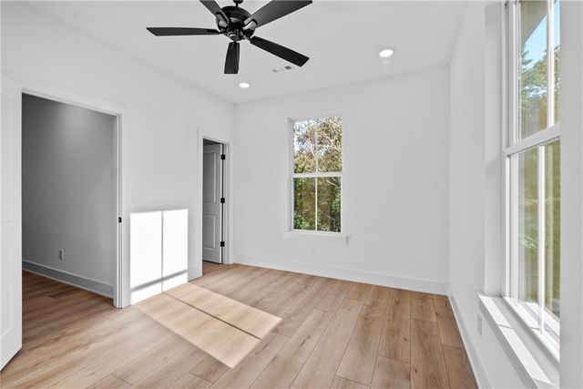 588 Willow Avenue 1, Fayetteville, AR 72701