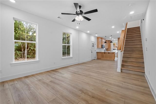588 Willow Avenue 1, Fayetteville, AR 72701