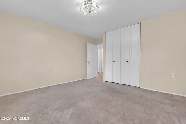 500B Thornbury Court B, Lakewood, NJ 08701