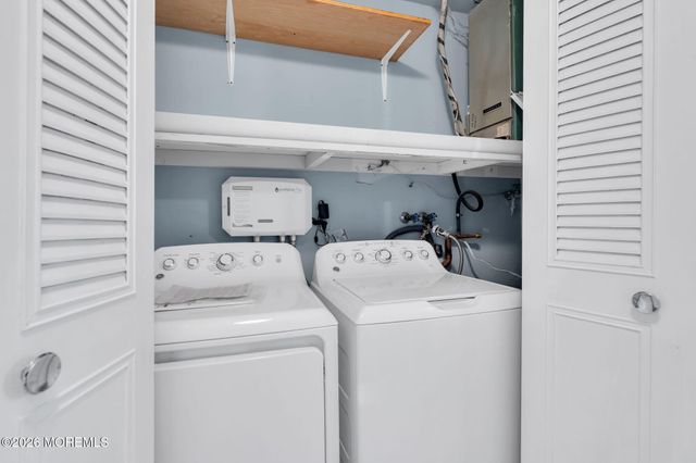 500B Thornbury Court B, Lakewood, NJ 08701