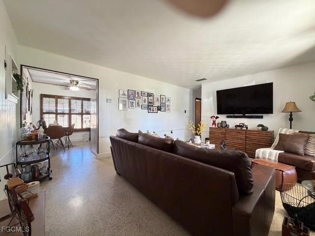 40 Victoria DR, North Fort Myers, FL 33917