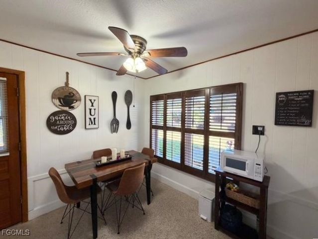 40 Victoria DR, North Fort Myers, FL 33917