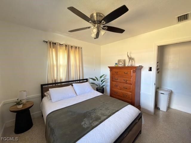 40 Victoria DR, North Fort Myers, FL 33917